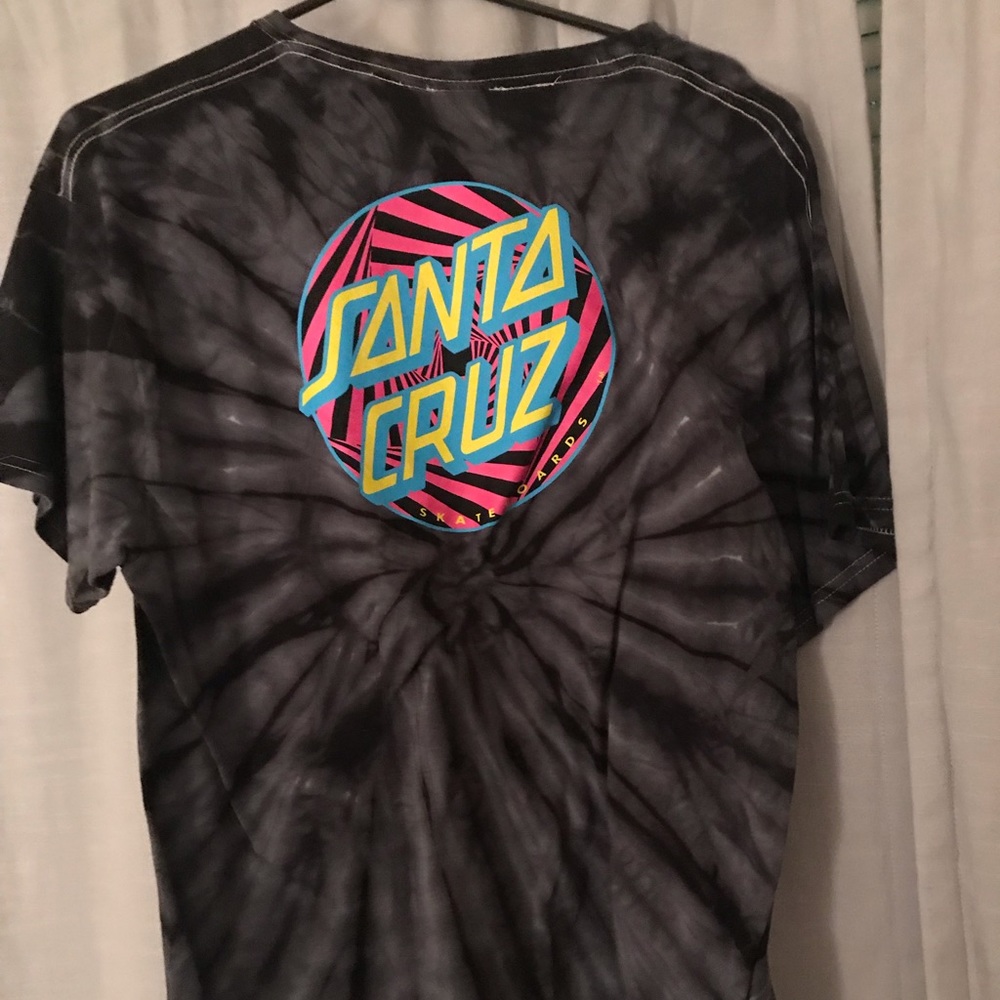 Santa Cruz Skateboards tie dye black & grey shirt